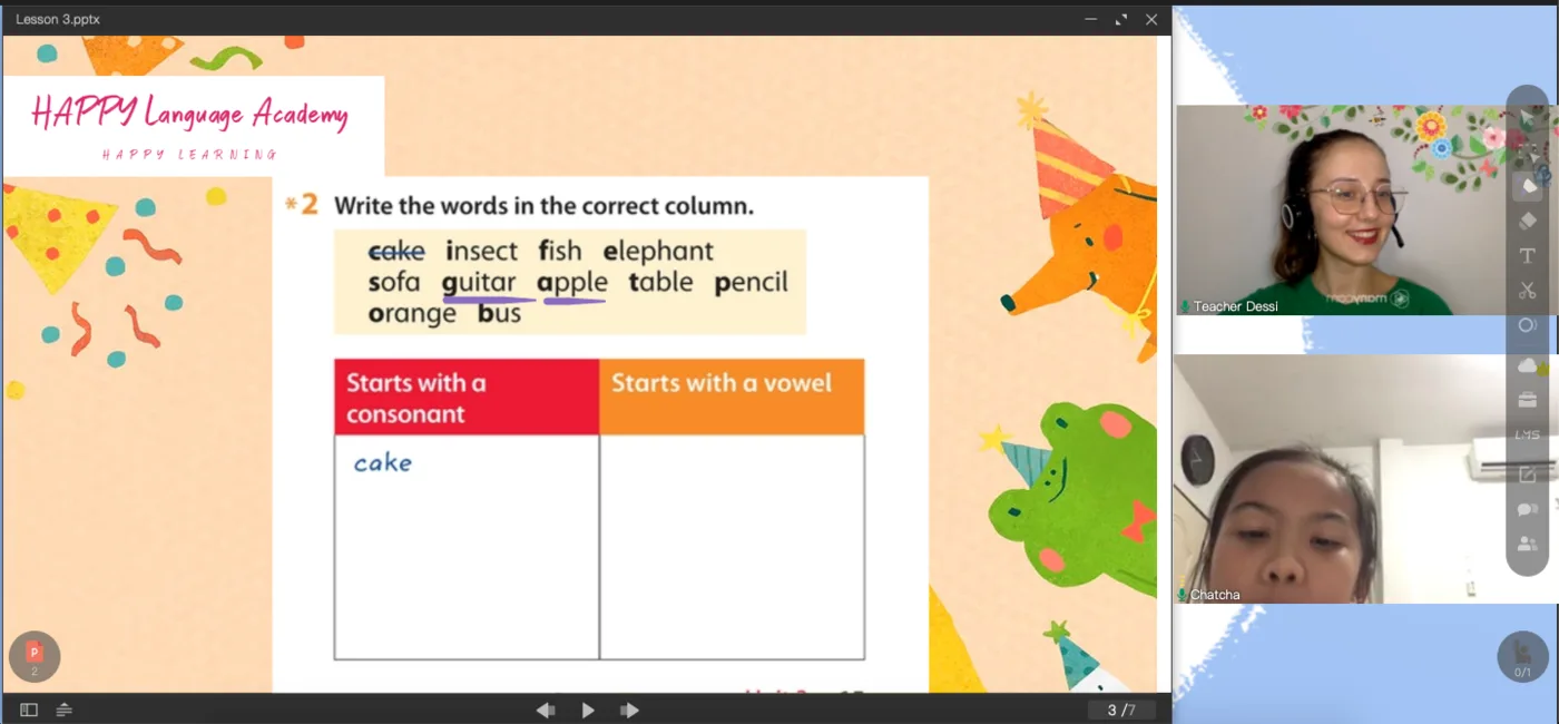 Момент от онлайн уроците на HAPPY Language Academy, снимка 46