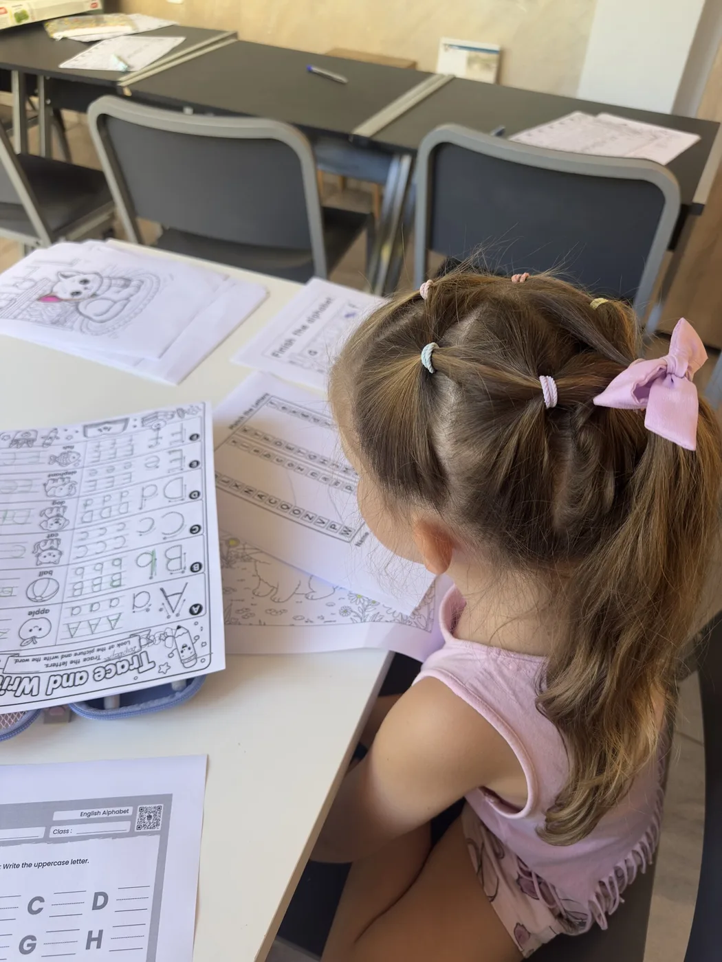 Момент от присъствените лагери на HAPPY Language Academy, снимка 12