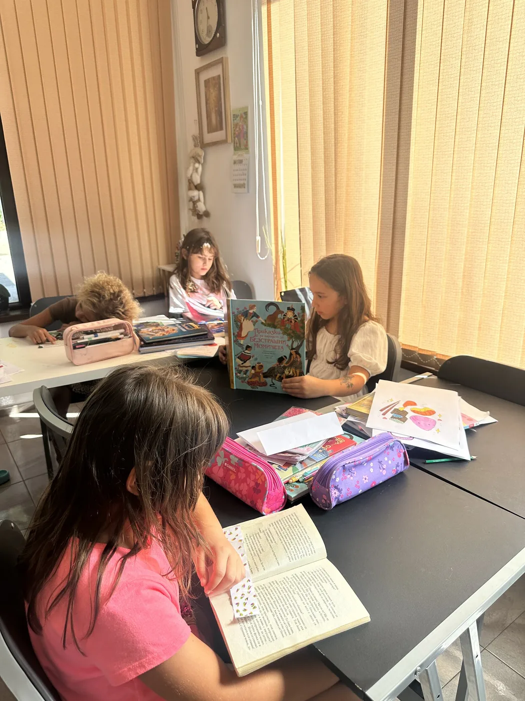 Момент от присъствените лагери на HAPPY Language Academy, снимка 27