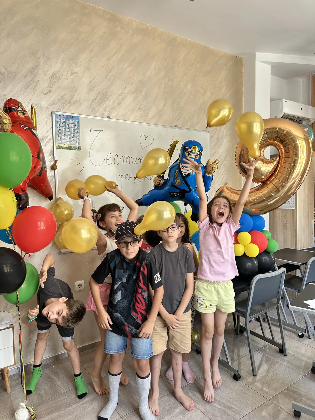 Момент от присъствените лагери на HAPPY Language Academy, снимка 49